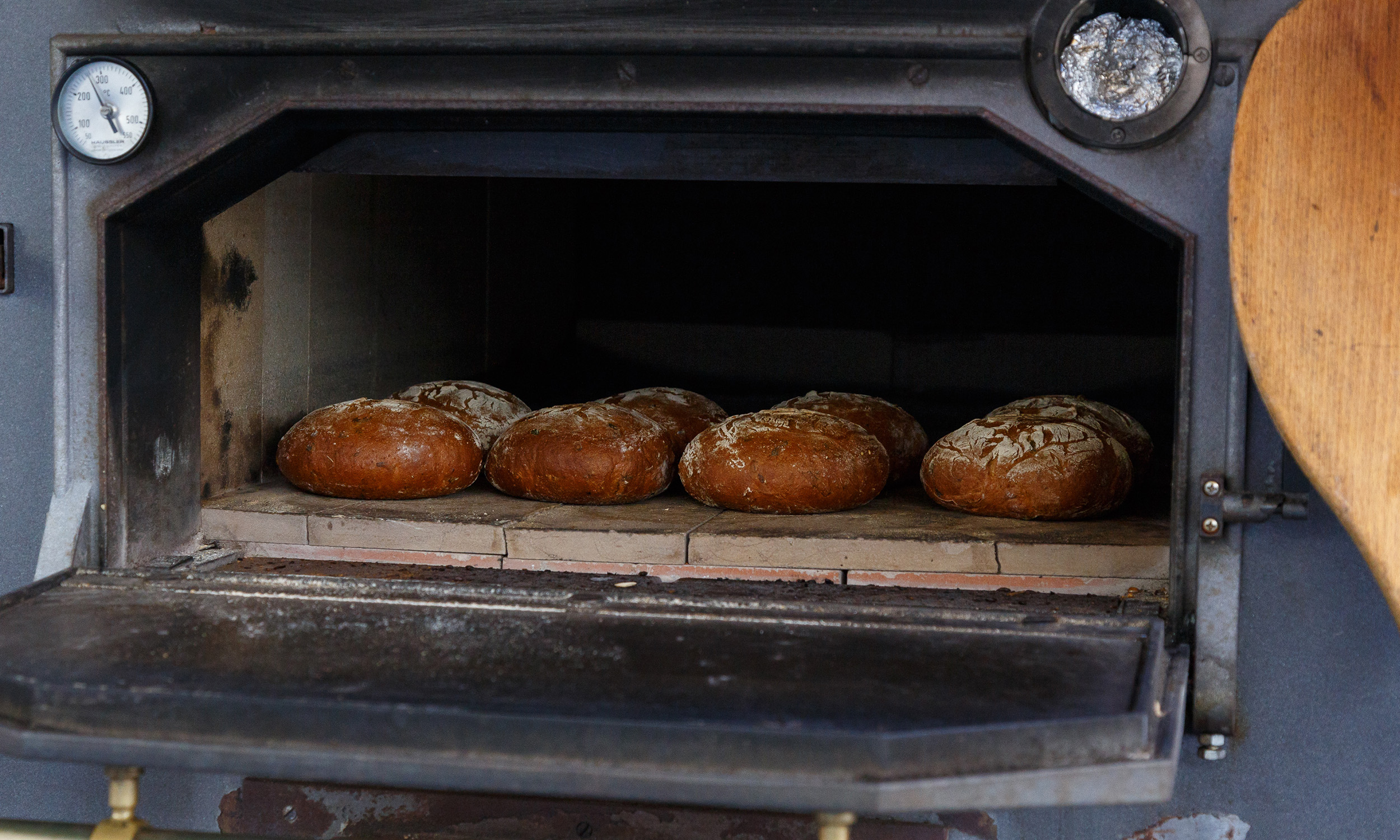 Historisches Marktwochenende – Brot im Holzofen